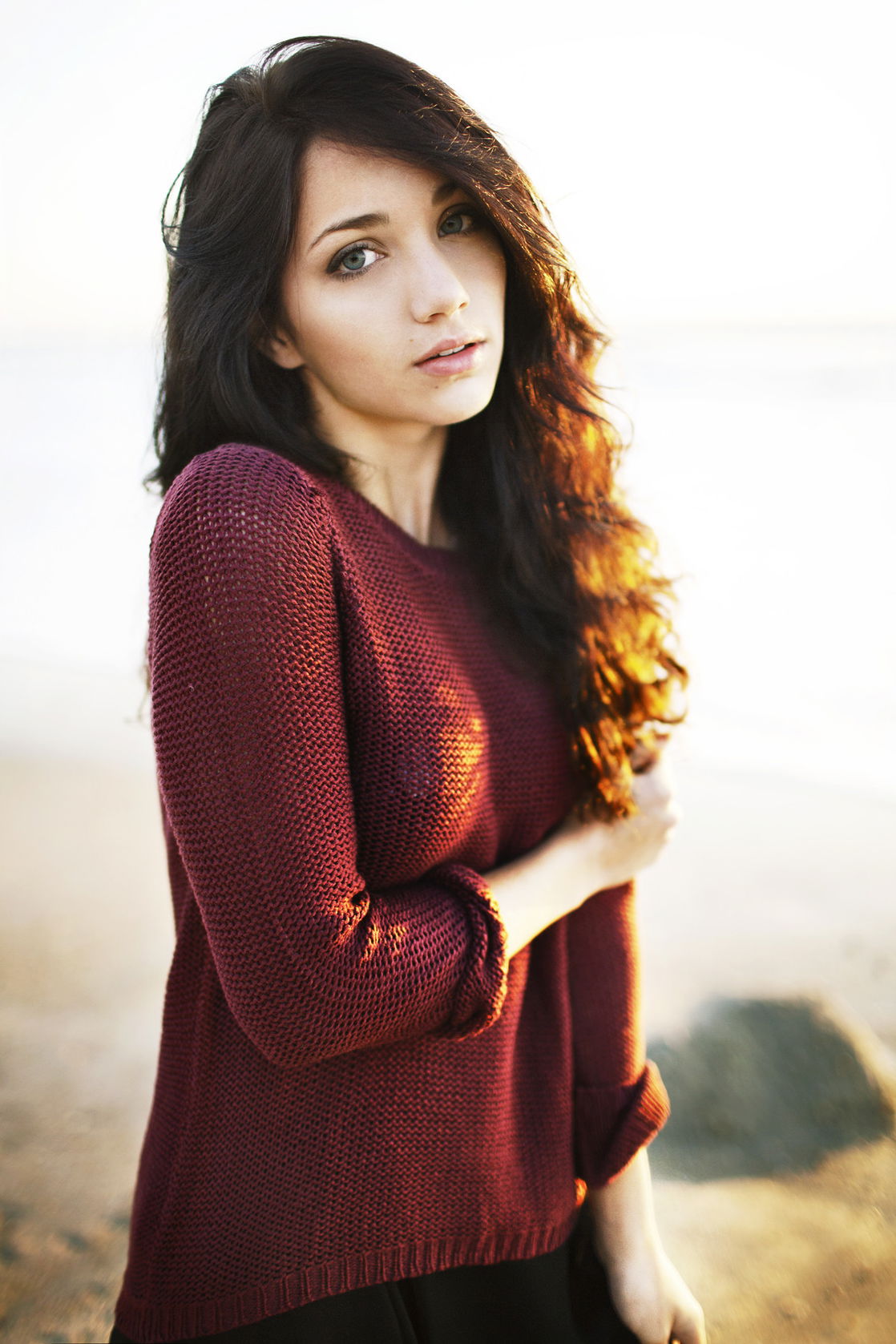Emily Rudd #103057