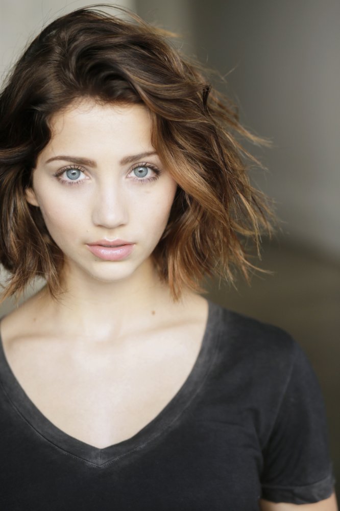 Emily Rudd #103067
