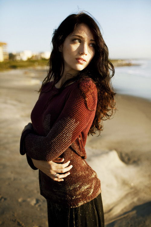 Emily Rudd #103082