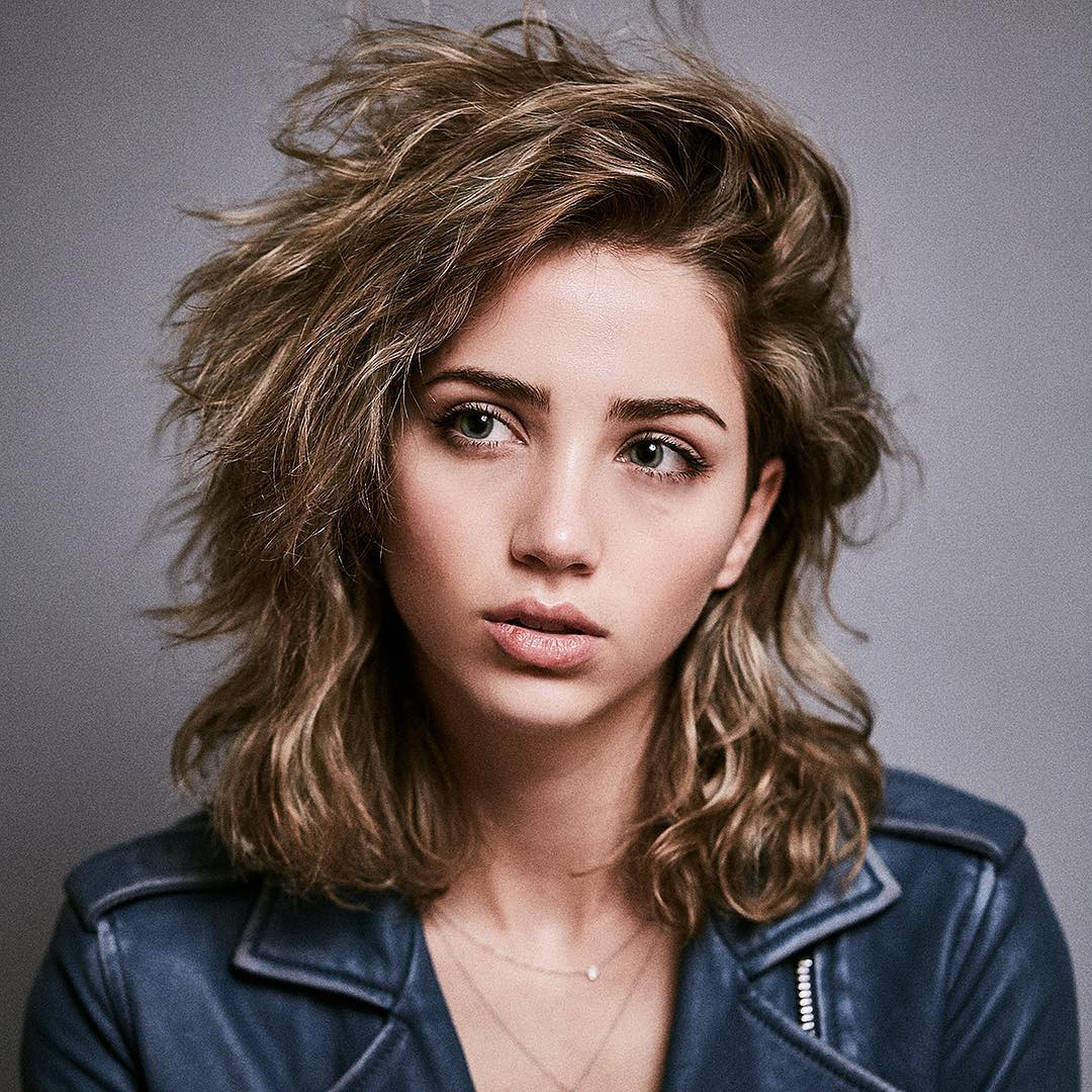 Emily Rudd #103094