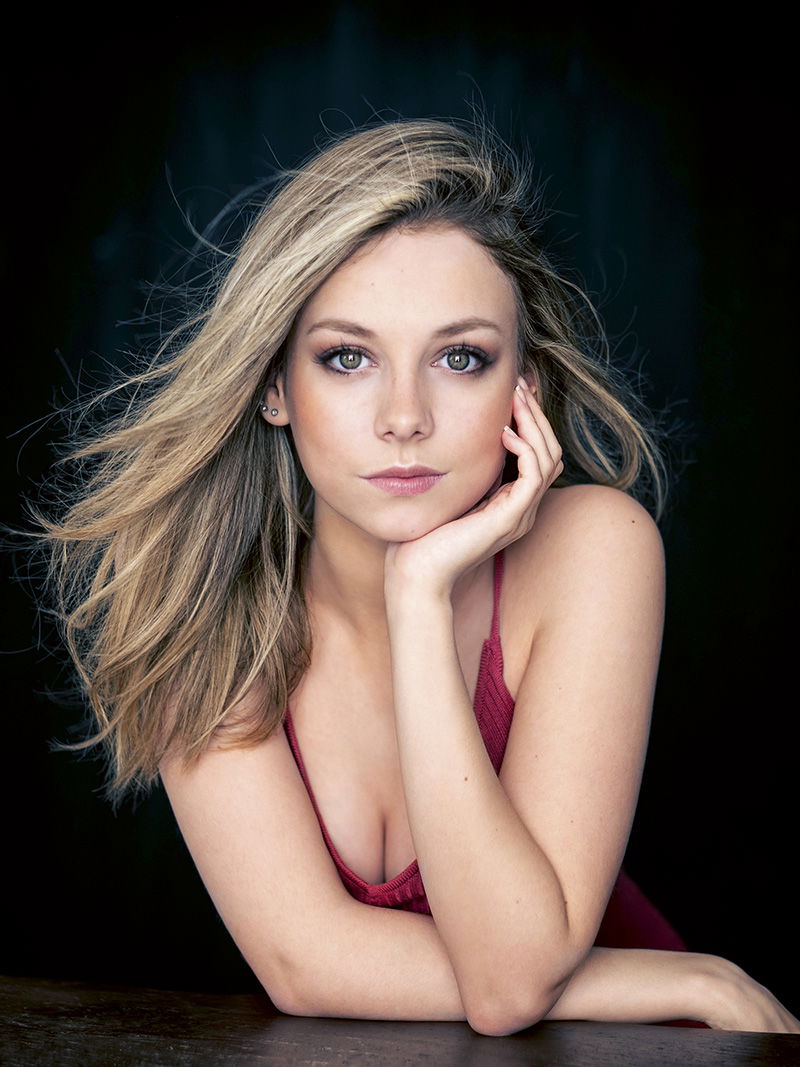 Ester Exposito #103285