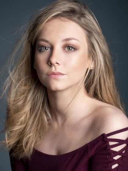 Ester Exposito photo 103255