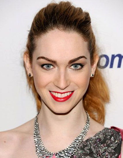 Jamie Clayton #104843
