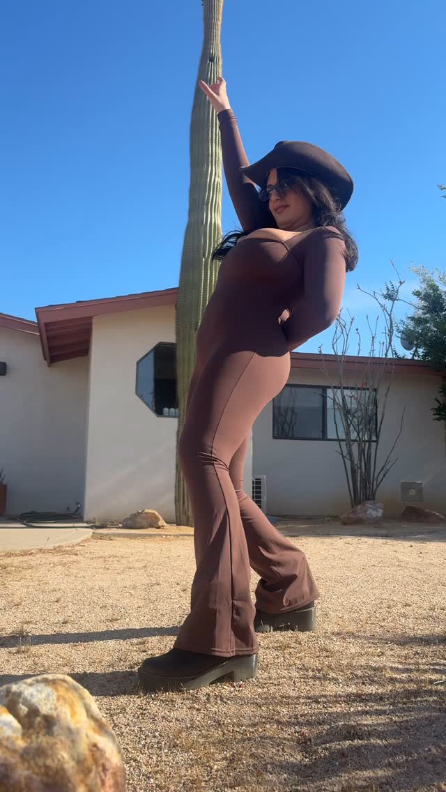 Sarah Arabic #105162