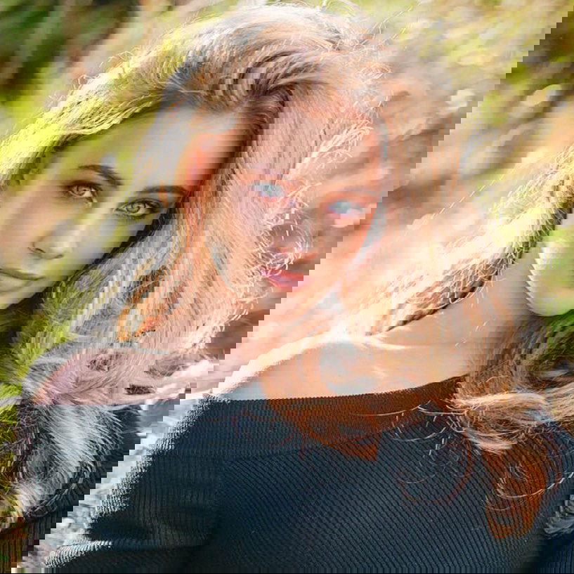 Josephine Langford #105553