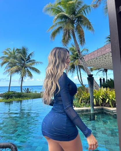 Lyna Perez photo 152358