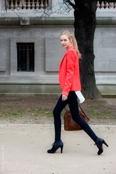 Josephine Skriver #105614