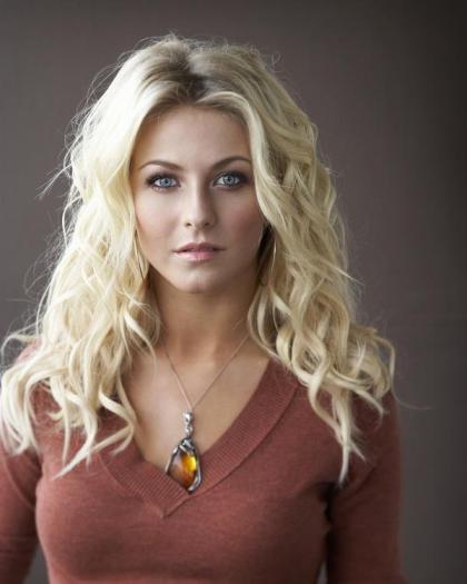 Julianne Hough photo 105673