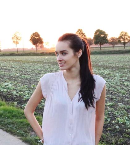 Juli Urkut photo 105798