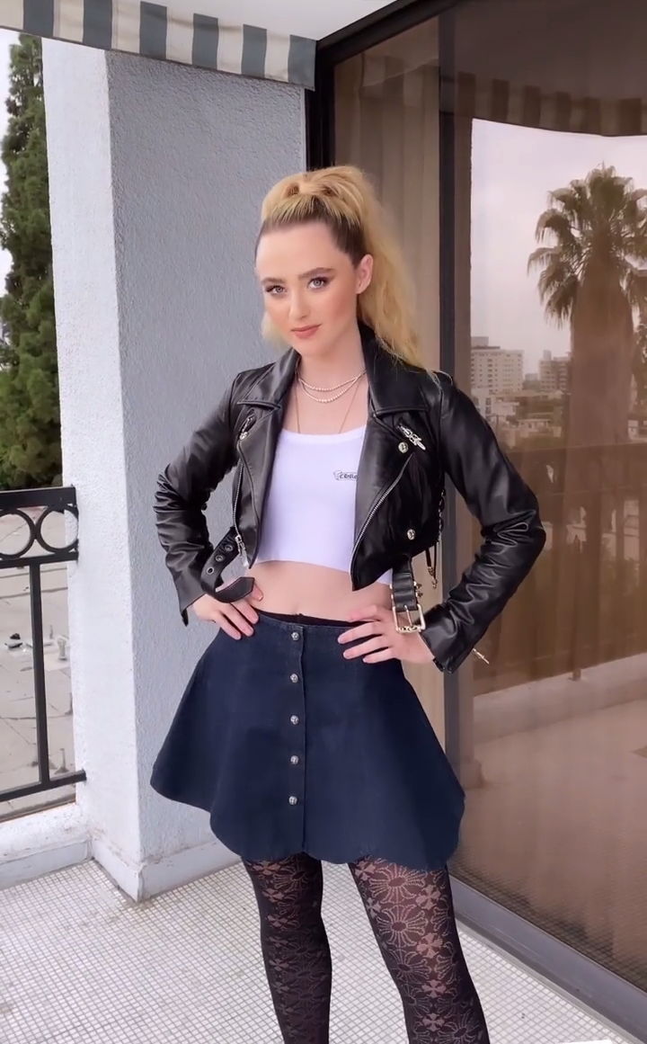 Kathryn Newton #106333