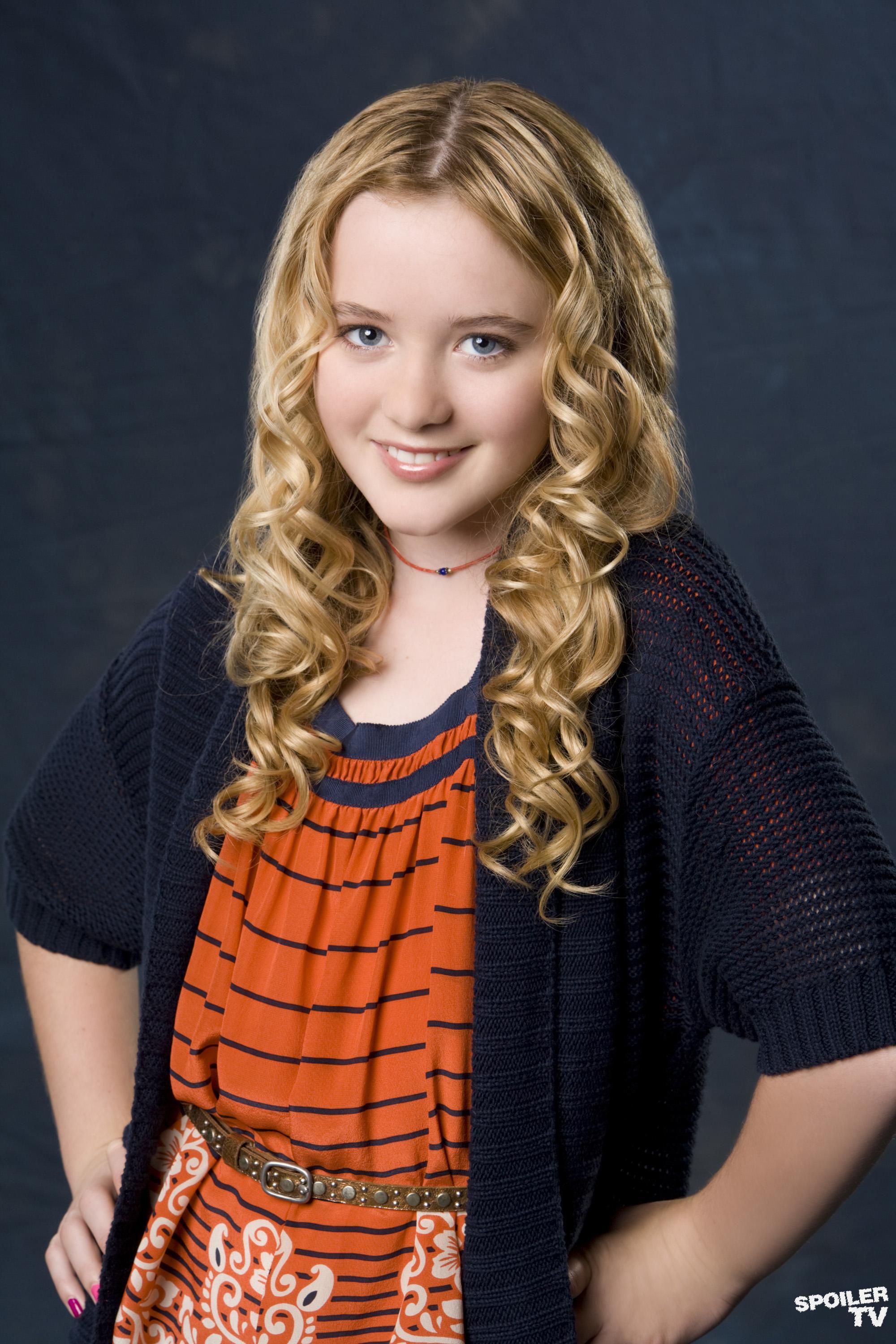 Kathryn Newton #239470
