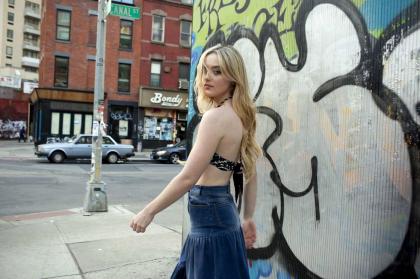 Kathryn Newton photo 106355