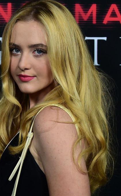Kathryn Newton photo 239456