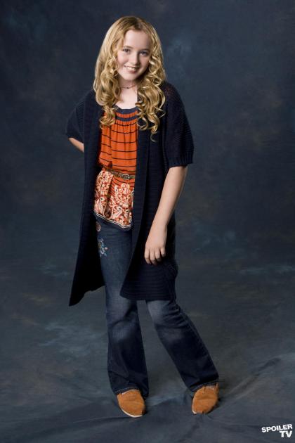 Kathryn Newton photo 239471