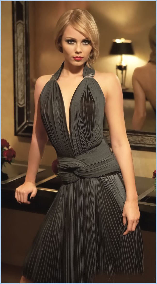 Laura Vandervoort #106825