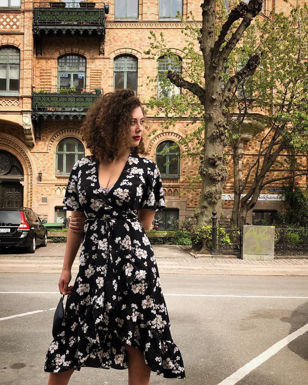 Leila Lowfire #107014