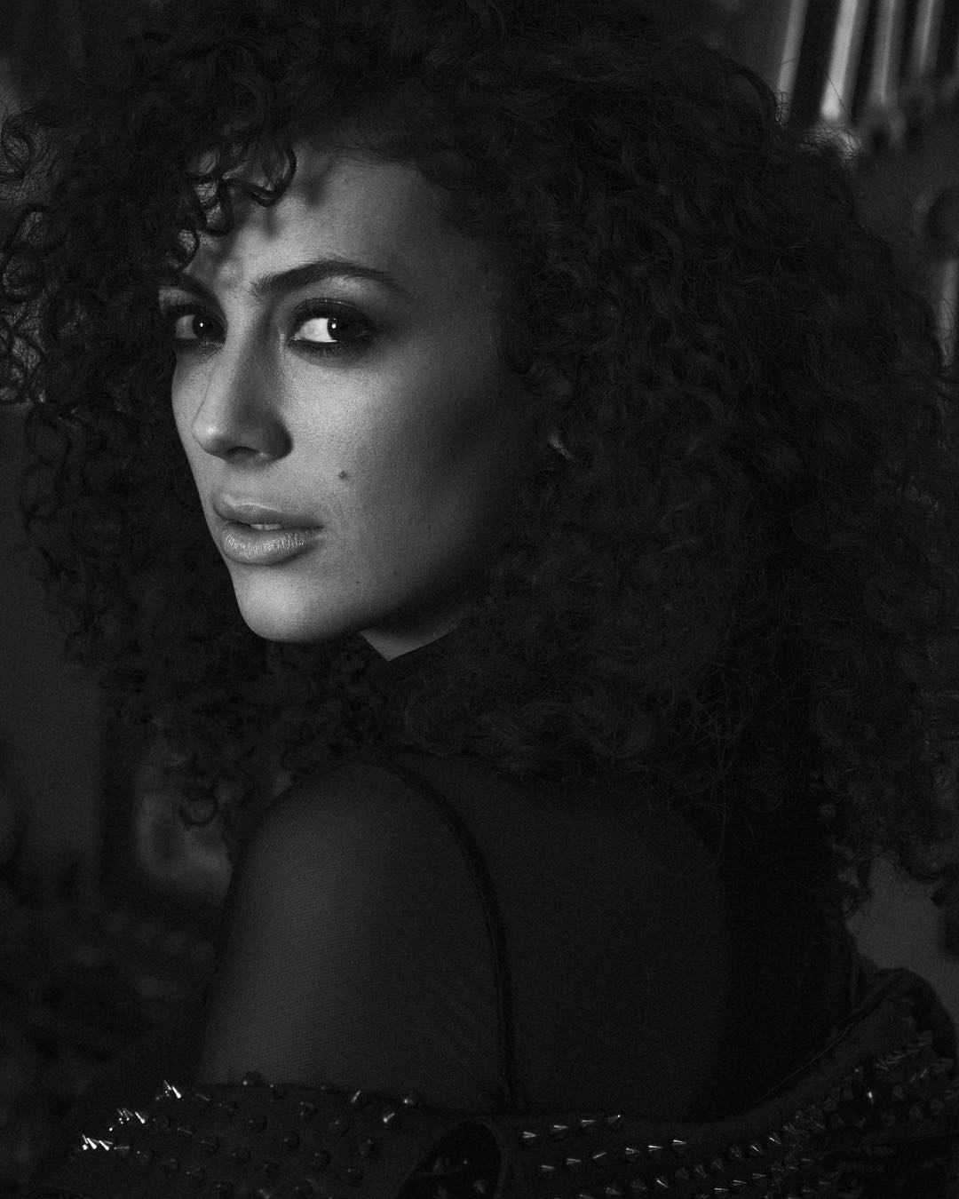 Leila Lowfire #107016