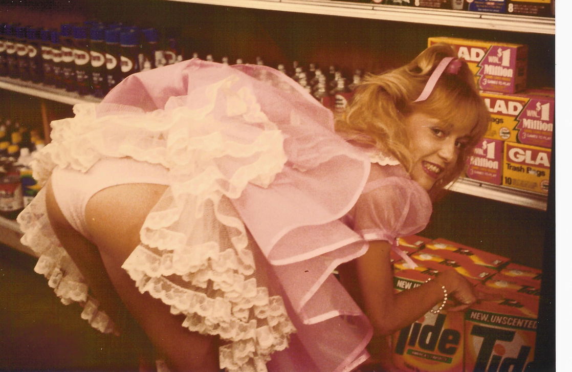 Linnea Quigley #107085