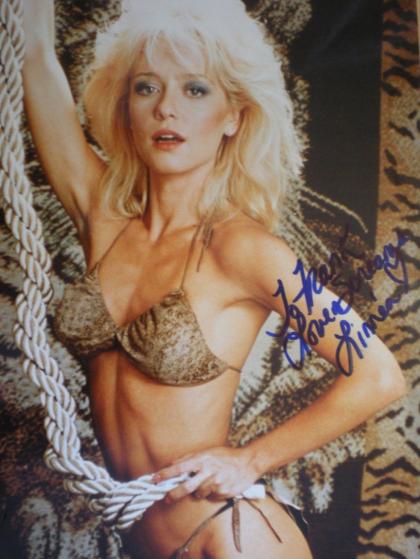 Linnea Quigley photo 107110