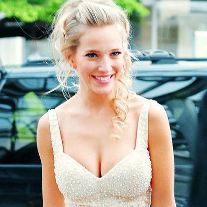 Luisana Lopilato photo 107457