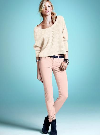 Martha Hunt photo 107748