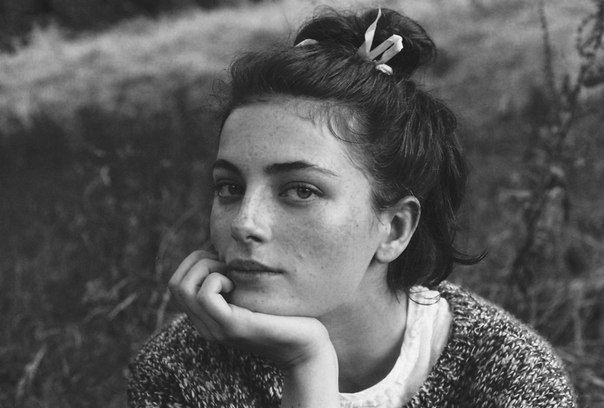 Millie Brady #108553