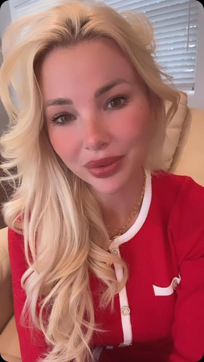 Jessica Weaver photo 9671