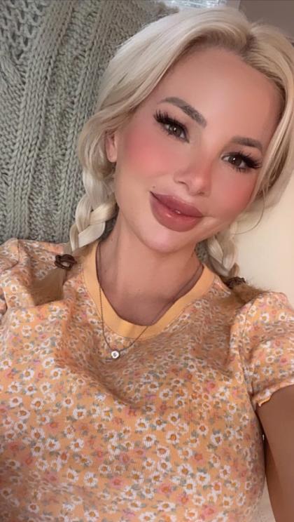 Jessica Weaver photo 9724