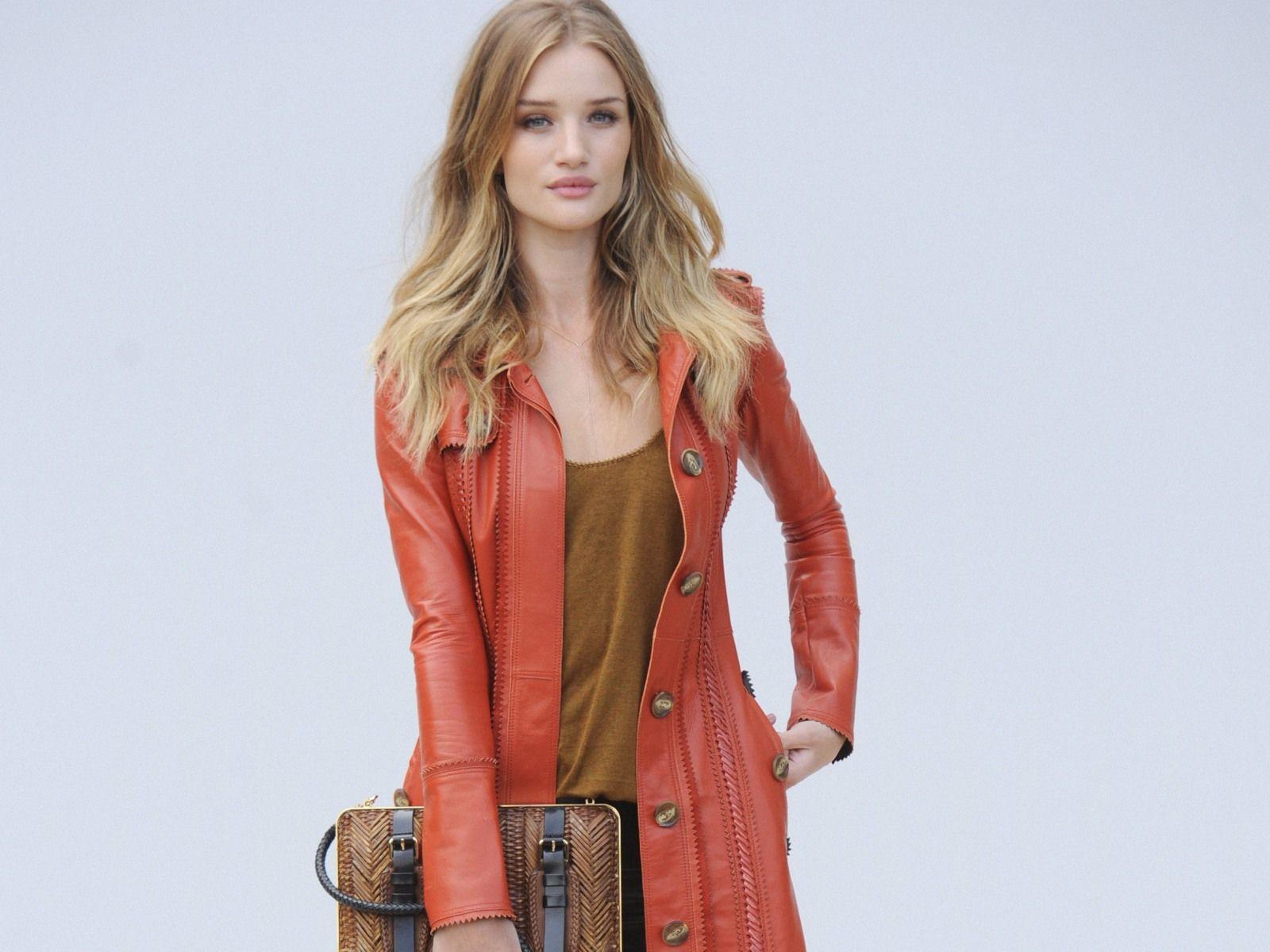 Rosie Huntington-Whiteley #241739