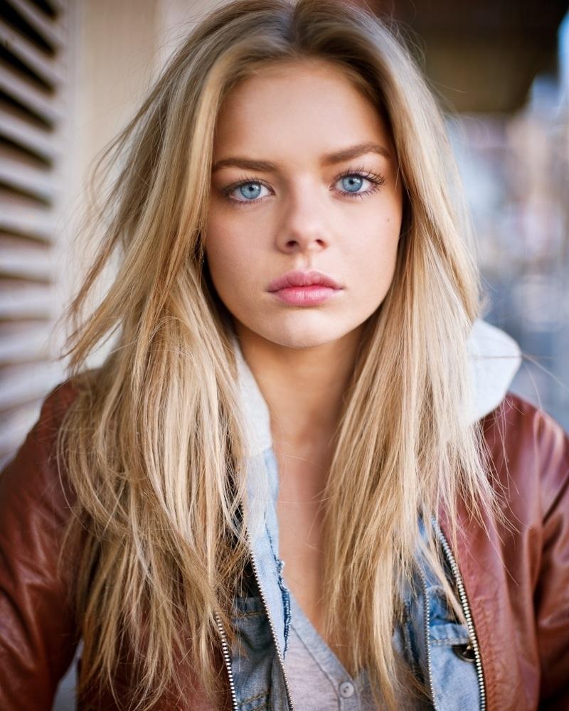 Samara Weaving #111313