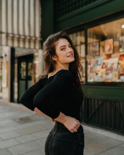 Eve Dumon photo 112559