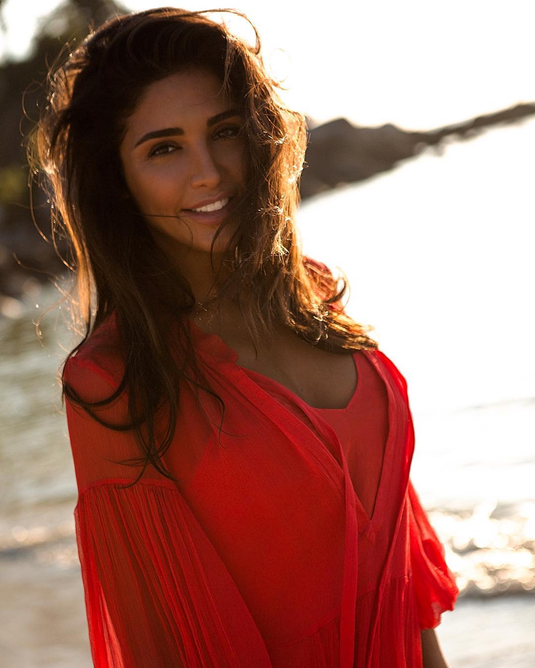 Santa Dimopulos #112892