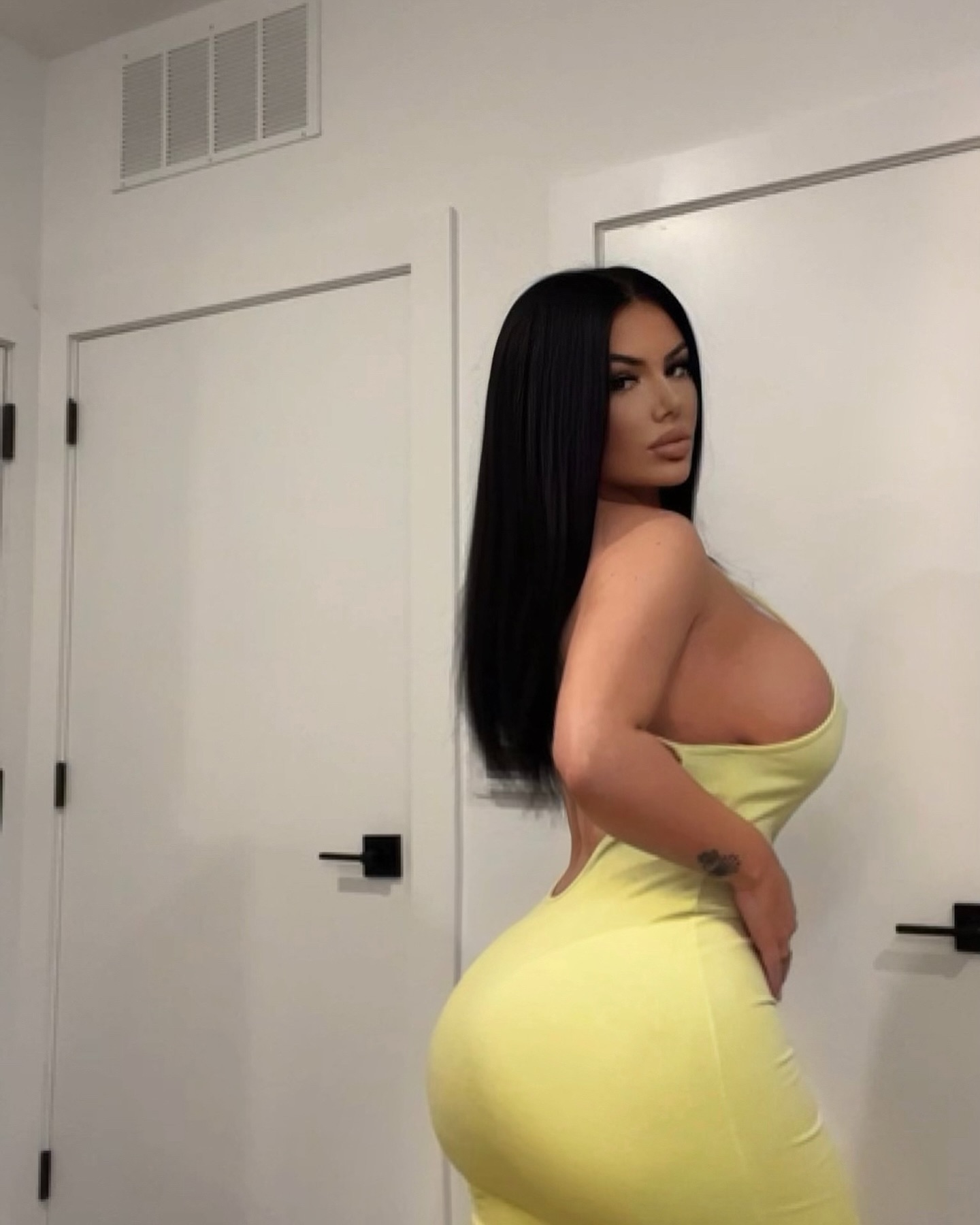 Claire Andrews #35191