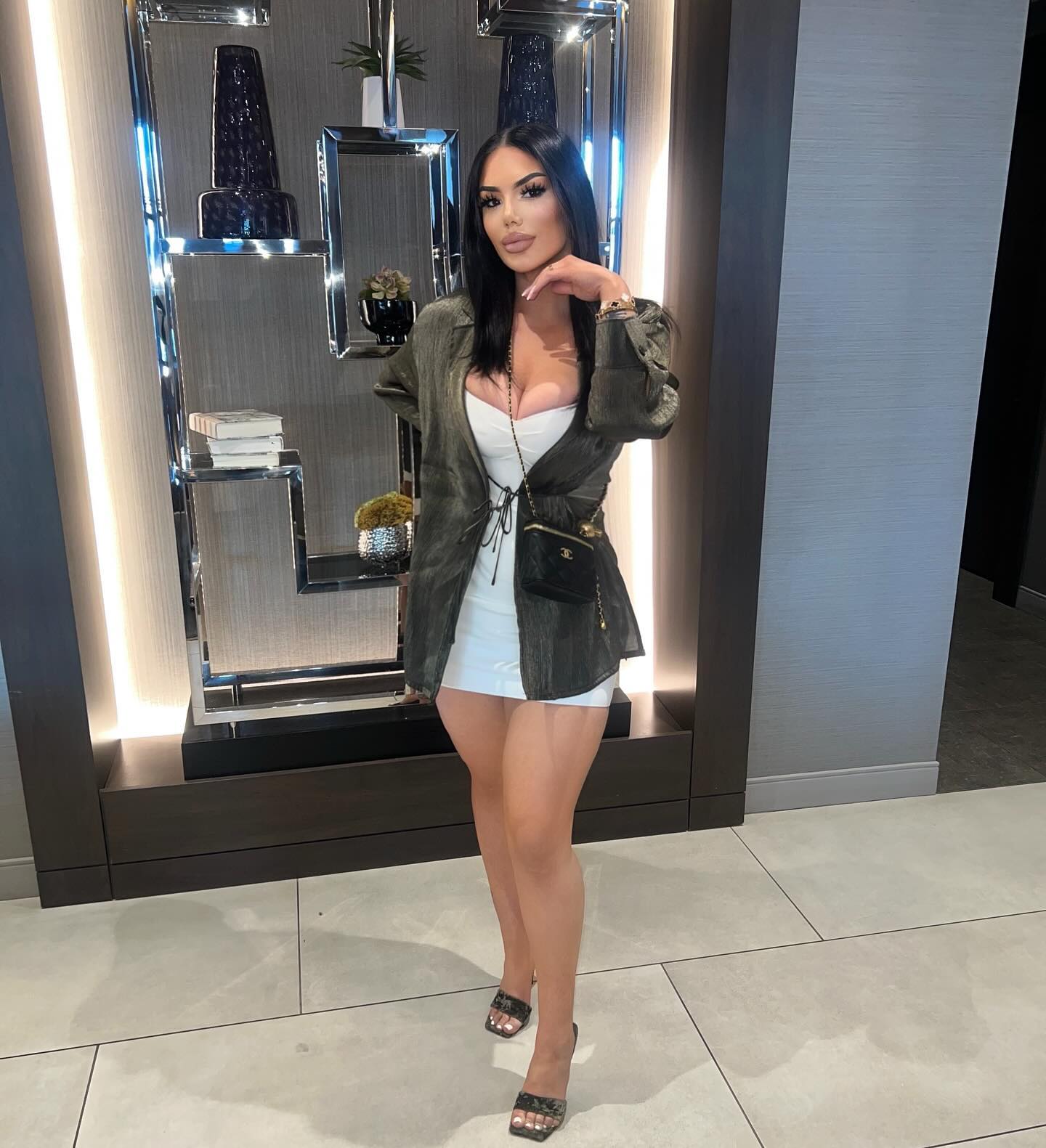 Claire Andrews #35202