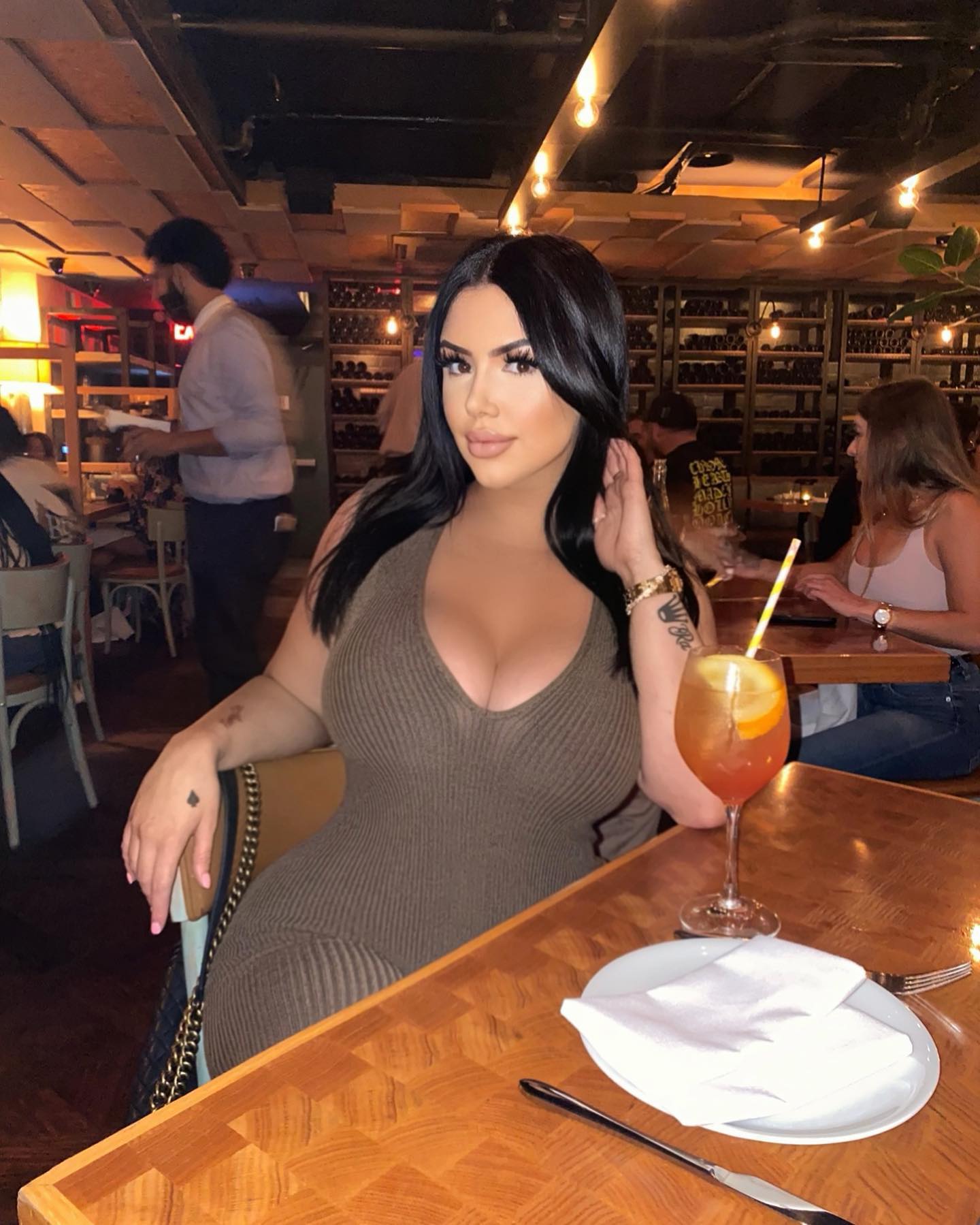 Claire Andrews #35250