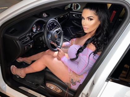 Claire Andrews photo 35247