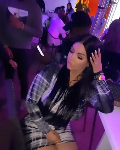 Claire Andrews photo 35268