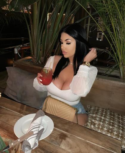 Claire Andrews photo 35276