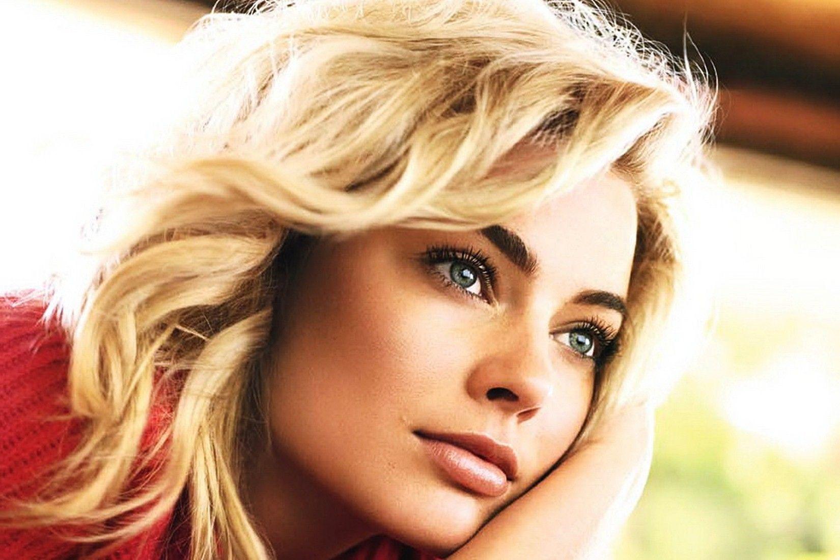 Margot Robbie #239850