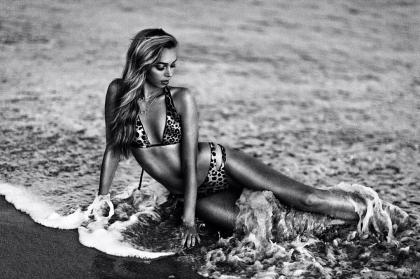 Kristin Linkletter photo 114355