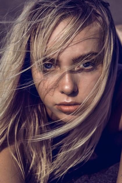 Kristin Linkletter photo 114377