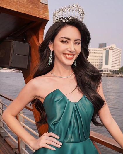 Davika Hoorne photo 115352