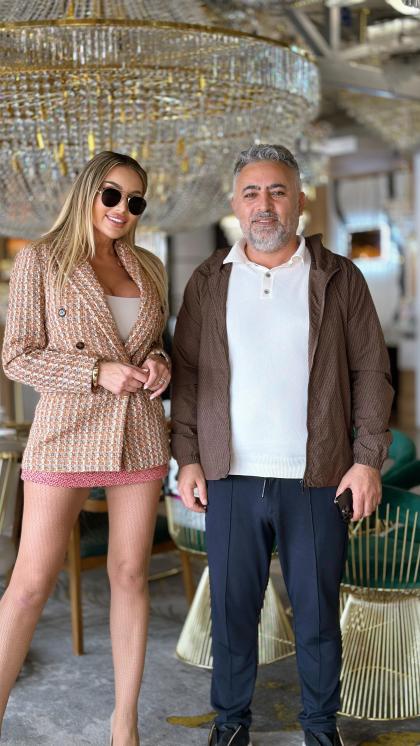 Roxana Vasniuc photo 35601