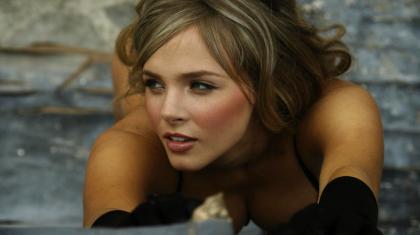 Elizabeth Loaiza photo 115855