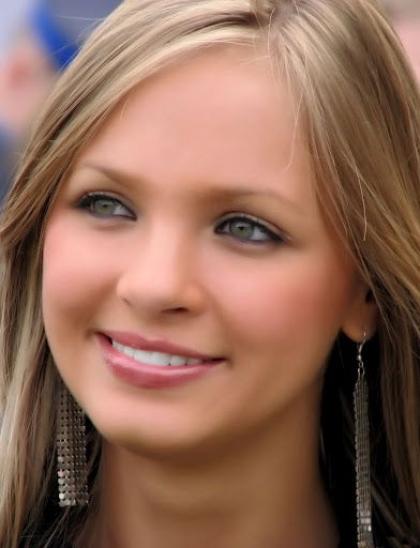 Elizabeth Loaiza photo 115884