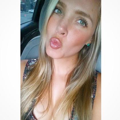 Elizabeth Loaiza photo 115894