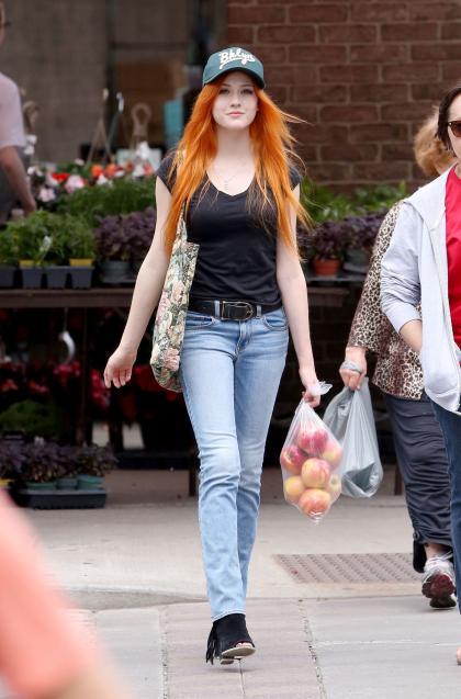Katherine McNamara photo 117679
