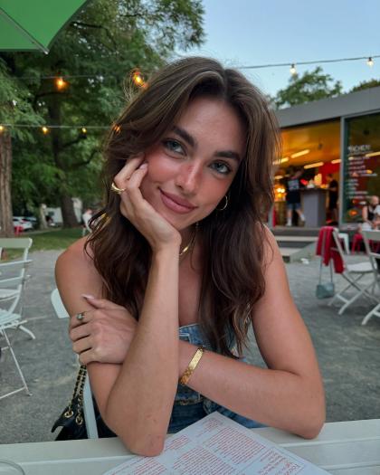 Charleen Weiss photo 1434