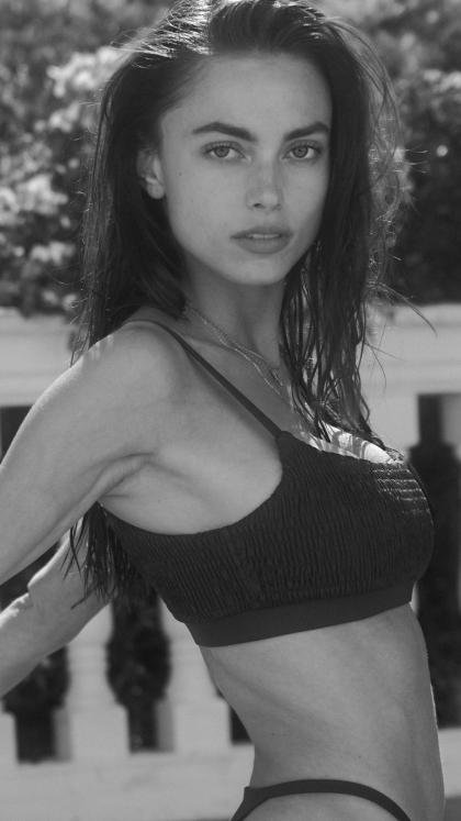 Charleen Weiss photo 1484