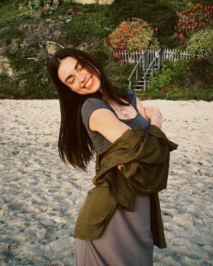 Charleen Weiss photo 1498